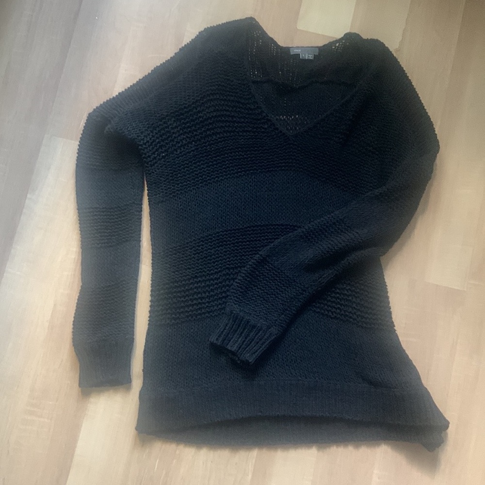 EUC Vince Size Large